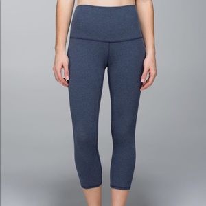 lululemon cropped wunder unders